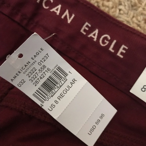 NWT maroon deep red American eagle mom jeans - Picture 3 of 4
